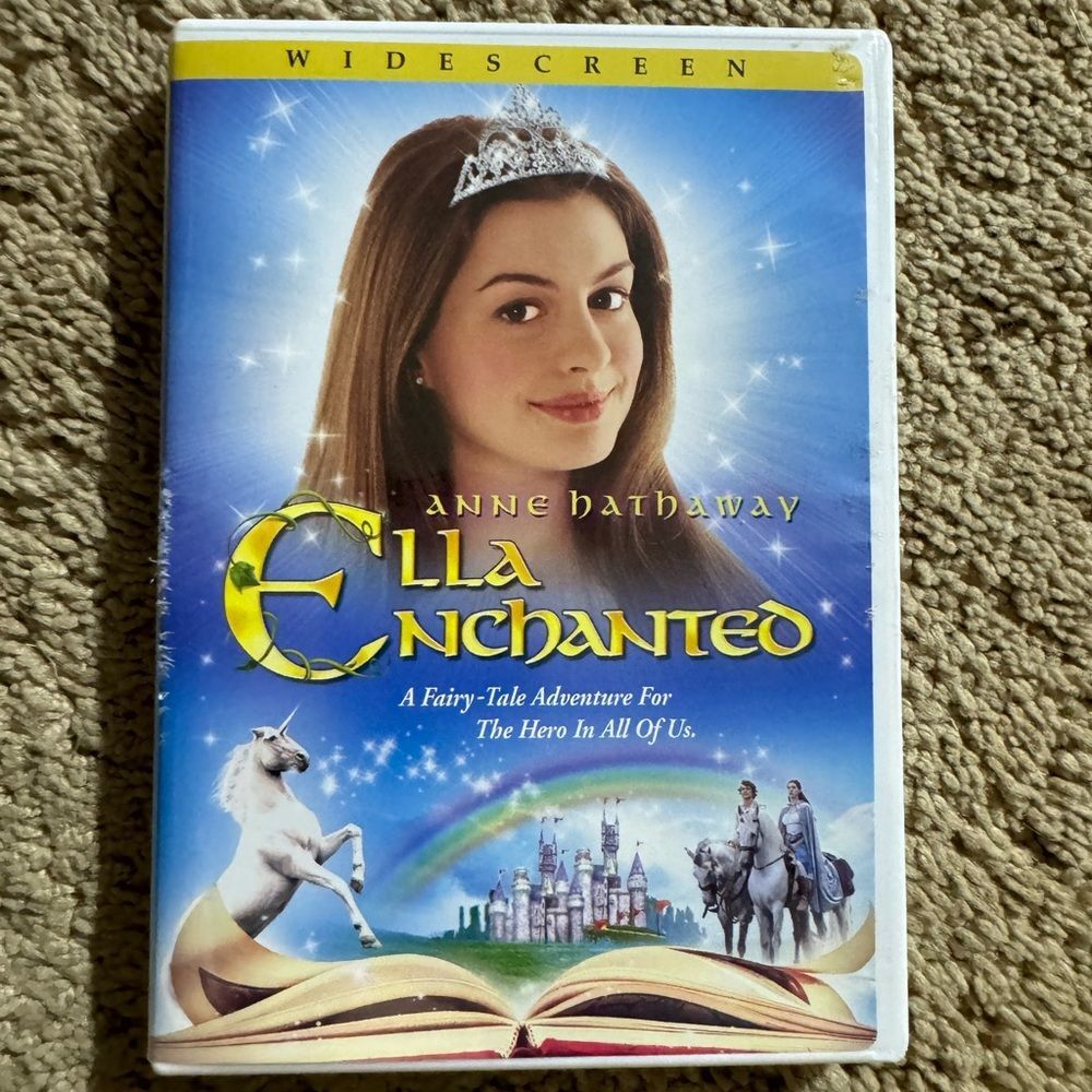 Ella Enchanted‎ DVD
